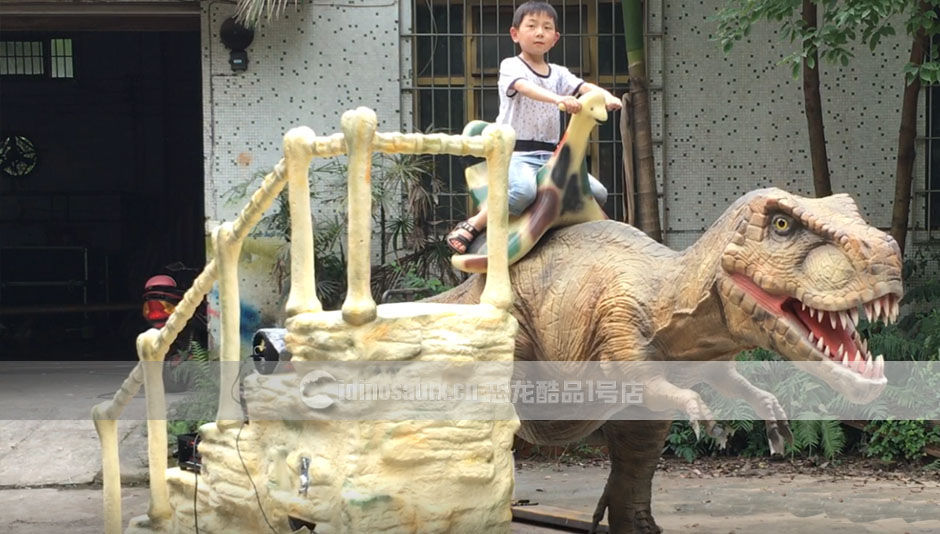 电子恐龙骑乘载儿童