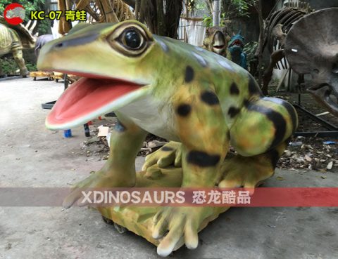 仿真青蛙模型