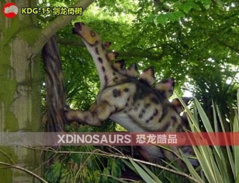 剑龙倚树场景模型