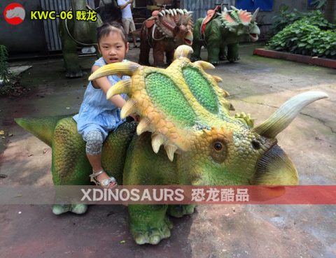 戟龙儿童车