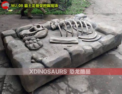 仿真霸王龙骨架挖掘现场