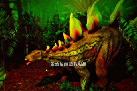 恐龙展中的恐龙模型