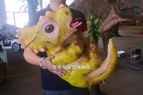 原角龙电动玩偶模型