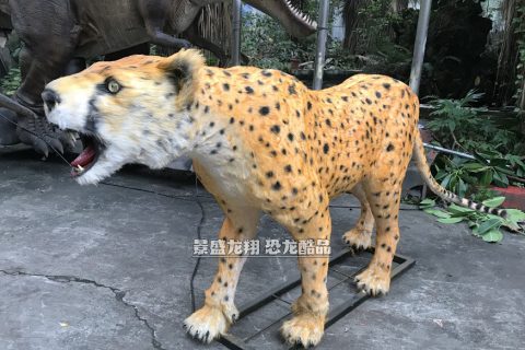 电动仿真豹子模型