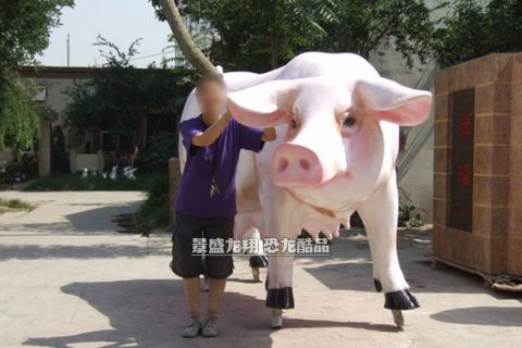 巨大仿真动物模型