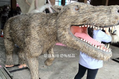 冰河世纪动物展模型在制作中