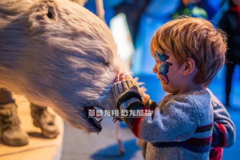 广场动物主题展