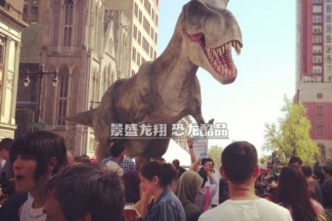 15m体长的仿真霸王龙