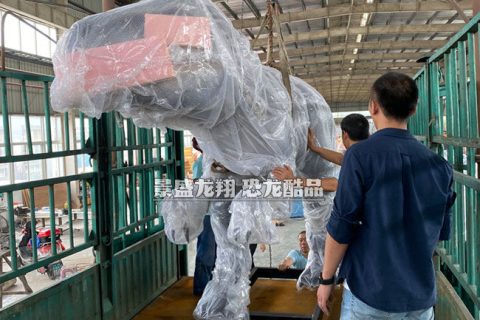 运输恐龙动物模型