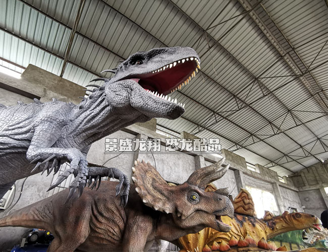 史前生物乐园里的恐龙模型