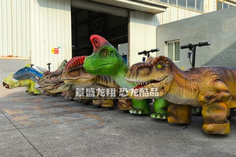 恐龙儿童电动车骑乘