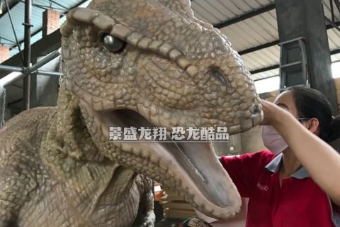 恐龙服的硅胶植皮工艺